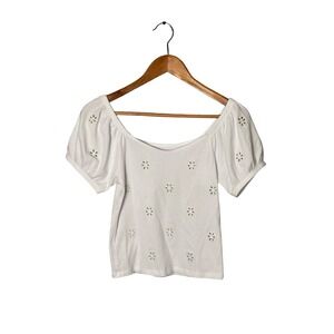 American Eagle White Ribbed Floral Eyelet Puff Sleeve Scoop Neck Top Size M NWT